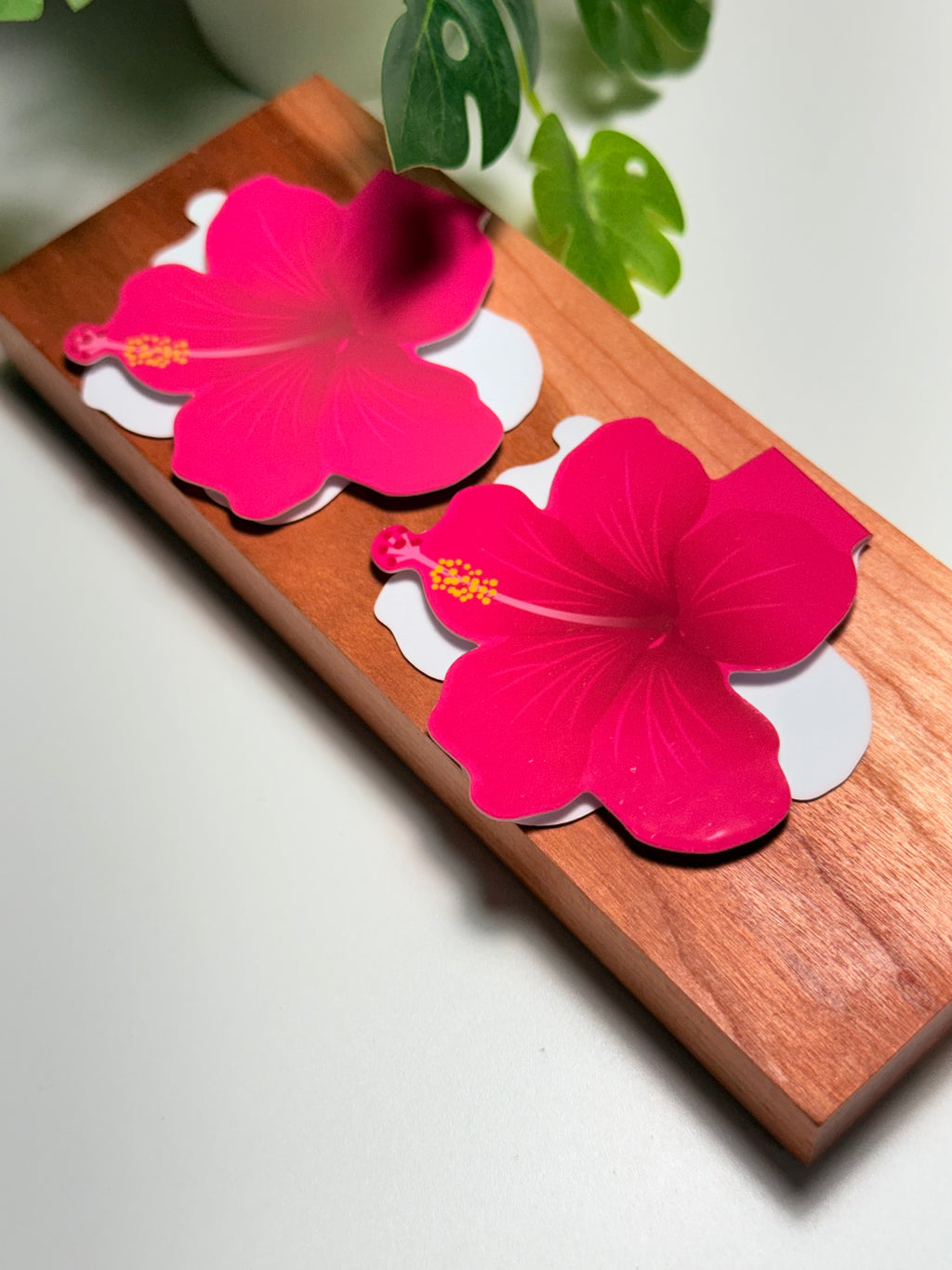 Tropical Bloom 4 In 1 Magnetic Bookmark