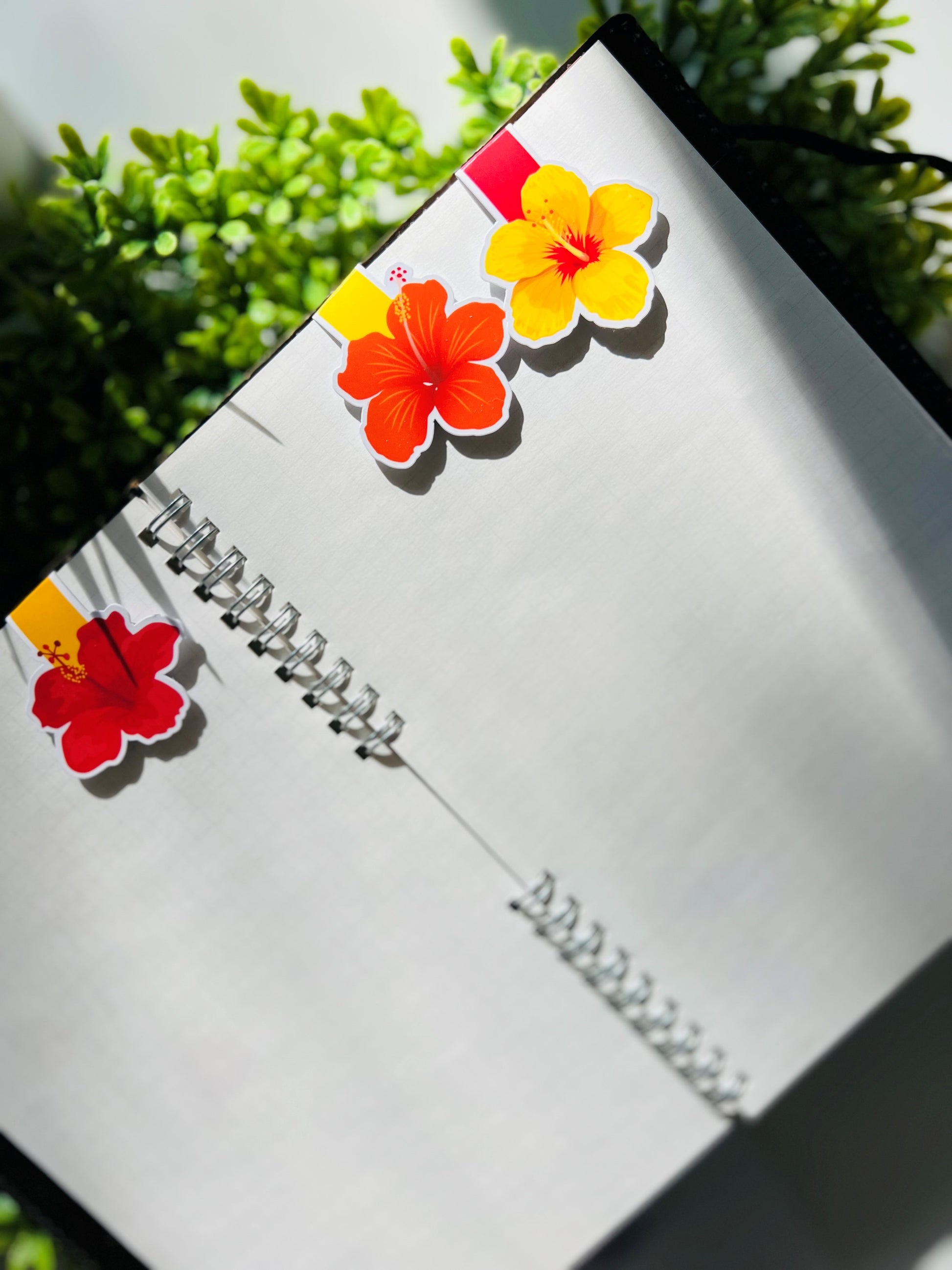 CUSTOM MAGNETIC BOOKMARK